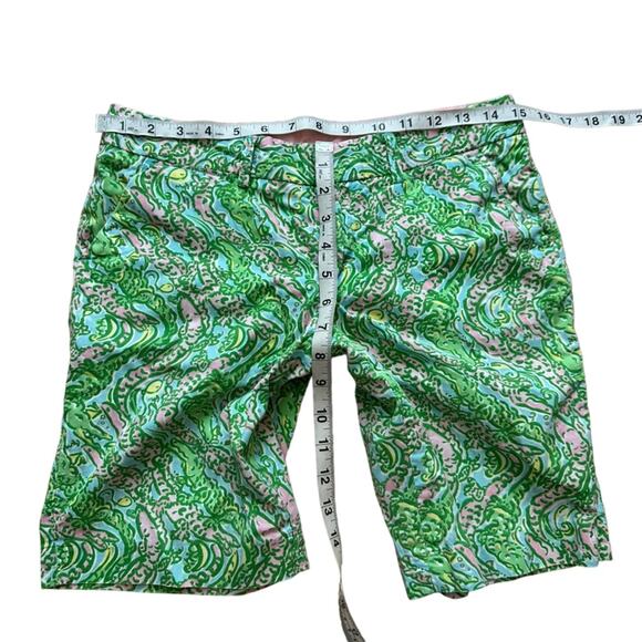 Lilly Pulitzer Avenue Short Alligator Print Size 0 - Picture 4 of 10